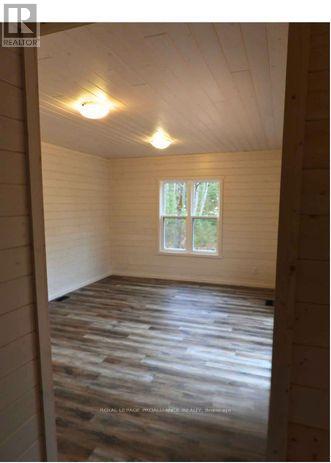 1049 SOUTH ROAD - 10