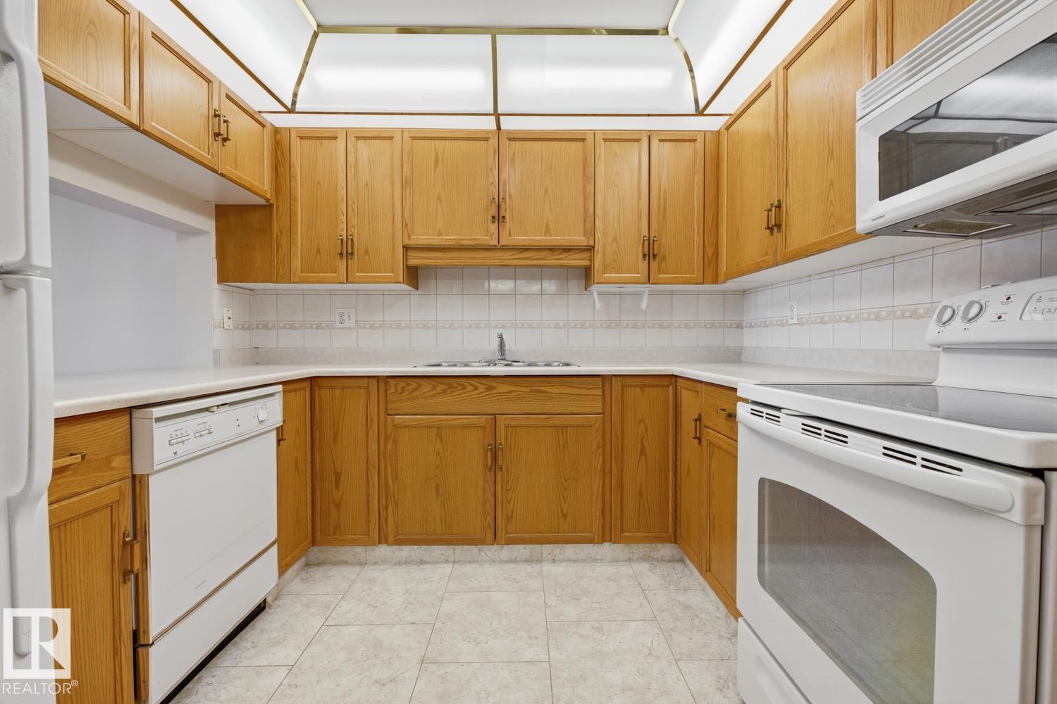 #208 9926 100 AV - 7