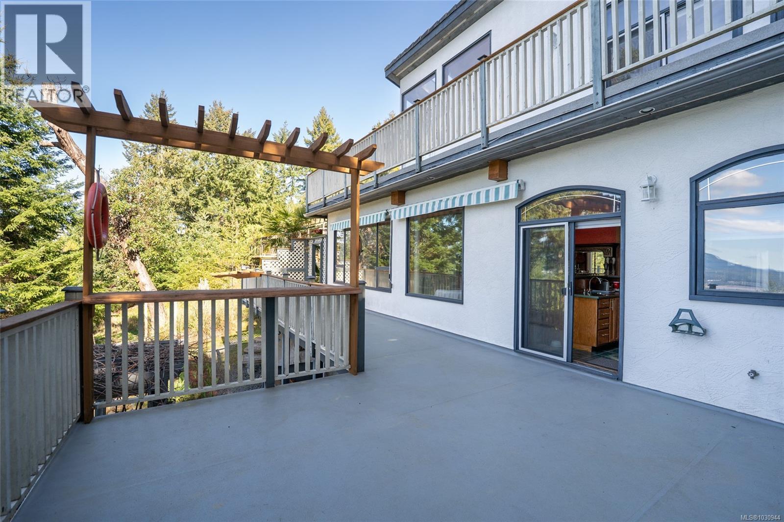 1059 Pat Burns Ave - 48