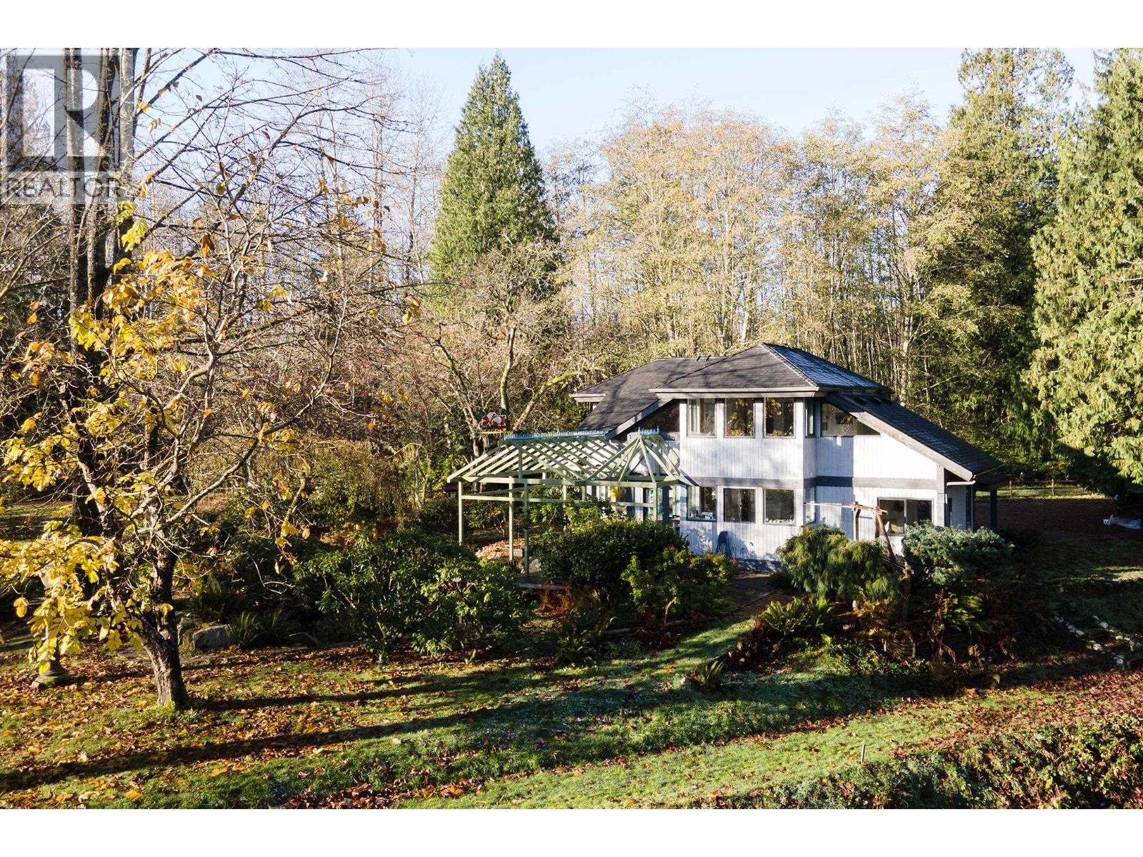 896 CHARMAN ROAD, Gibsons