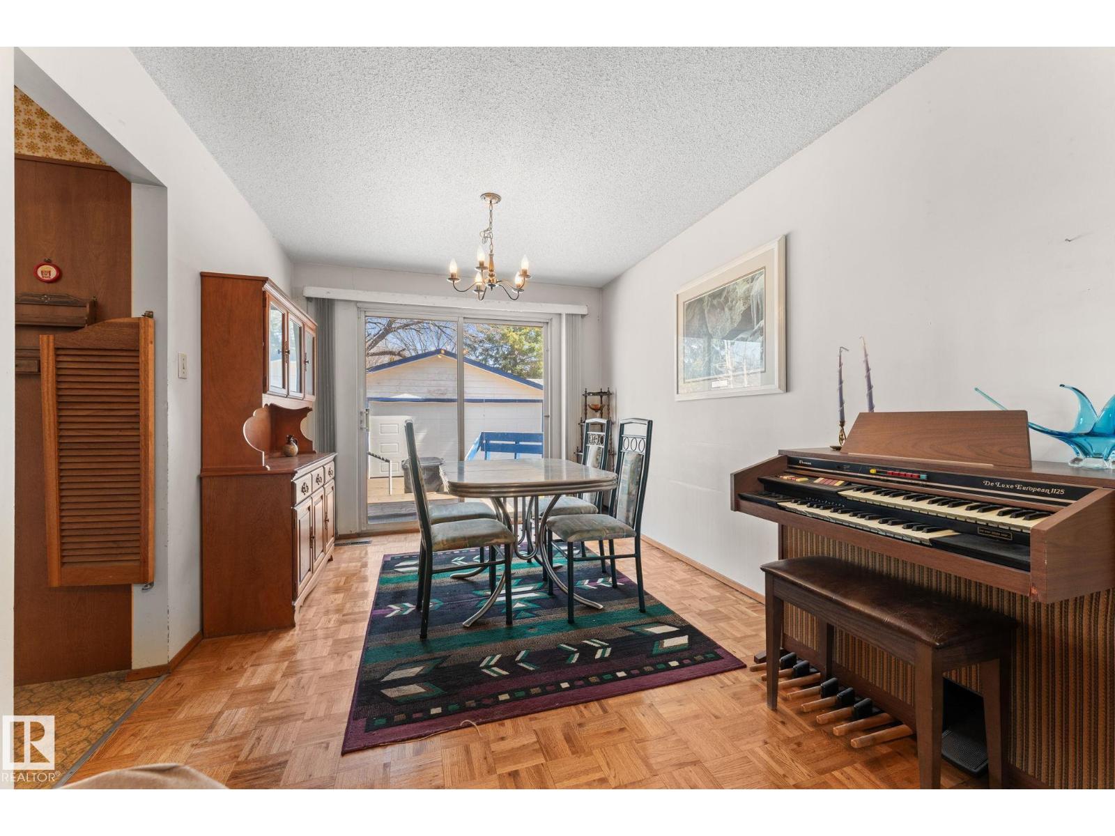 3 Lueders CO, Sherwood Park