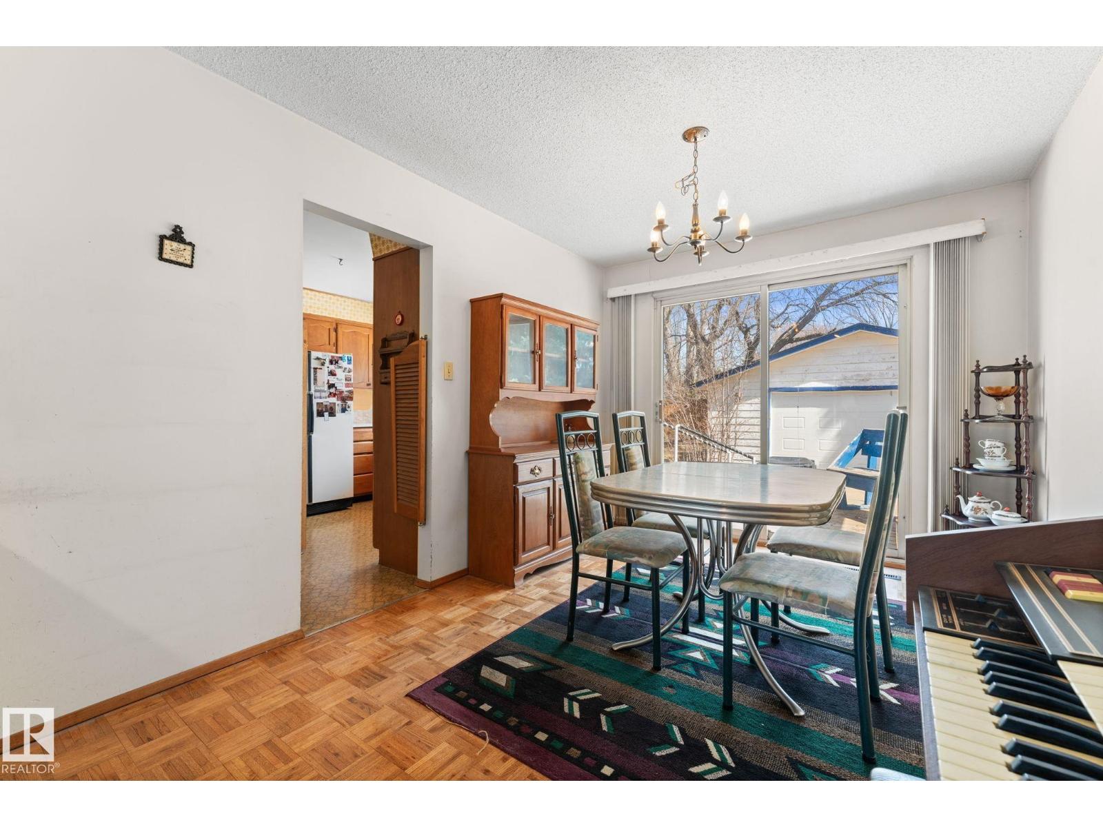 3 Lueders CO, Sherwood Park