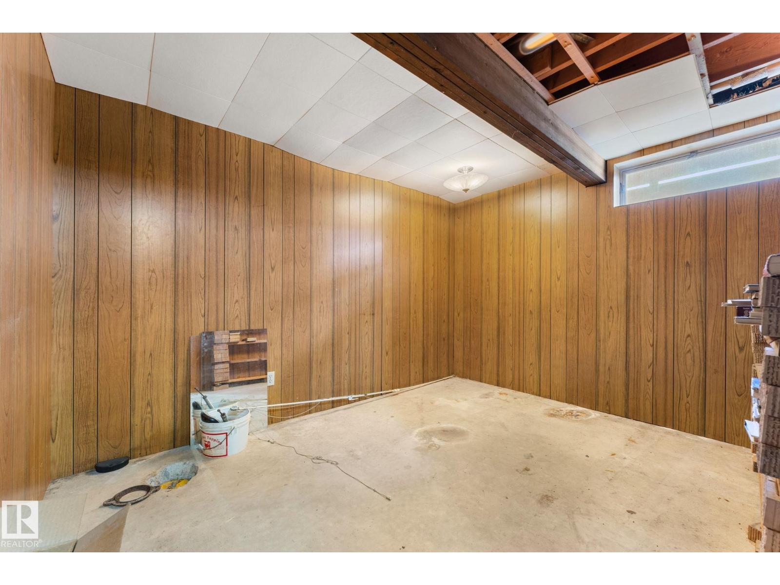 3 Lueders CO, Sherwood Park