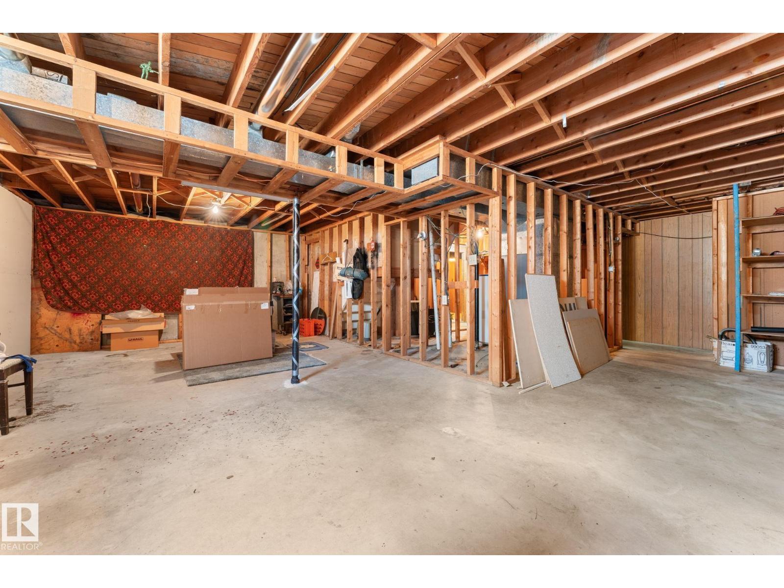 3 Lueders CO, Sherwood Park