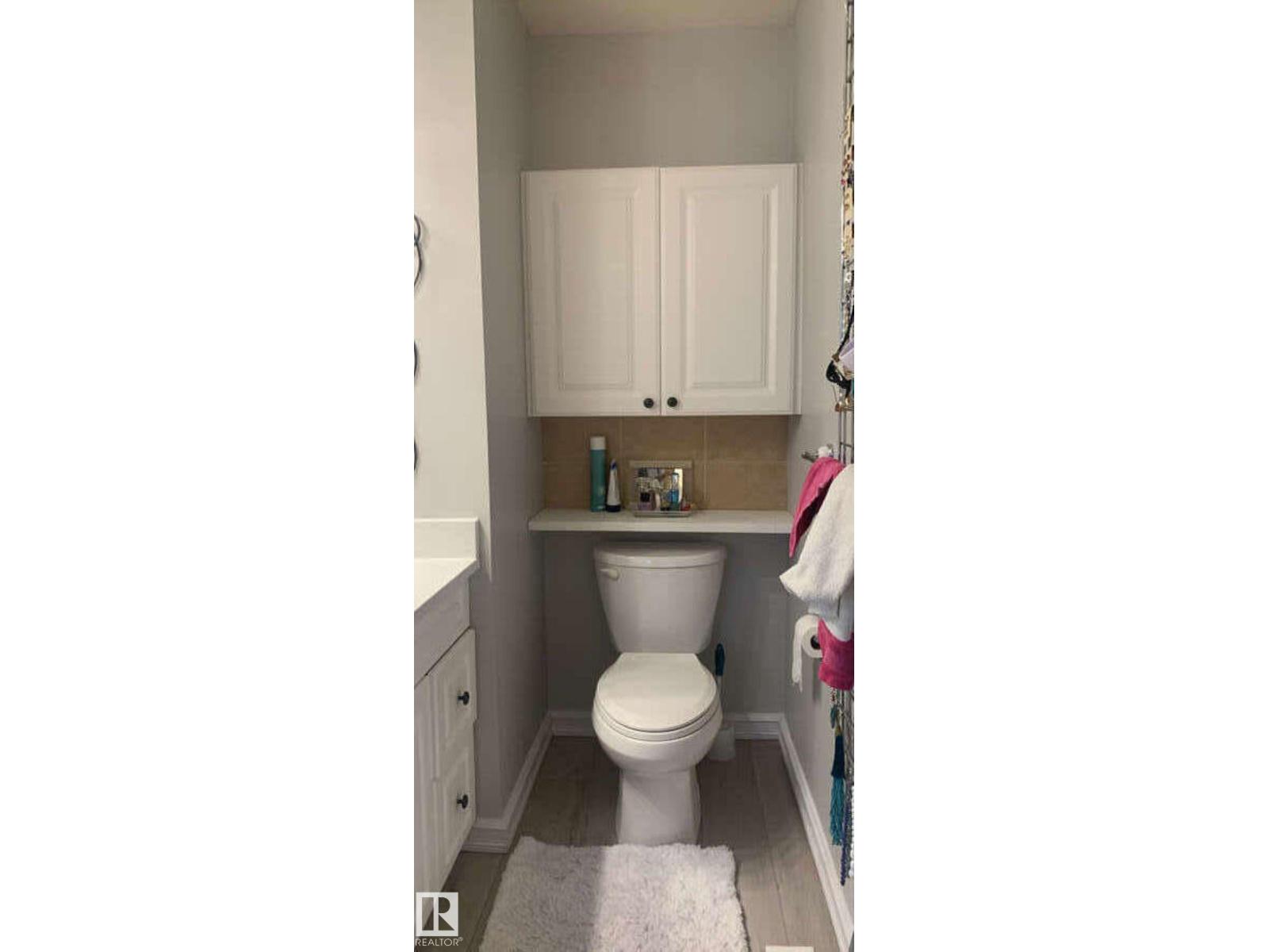 83 Lorraine CR, St. Albert