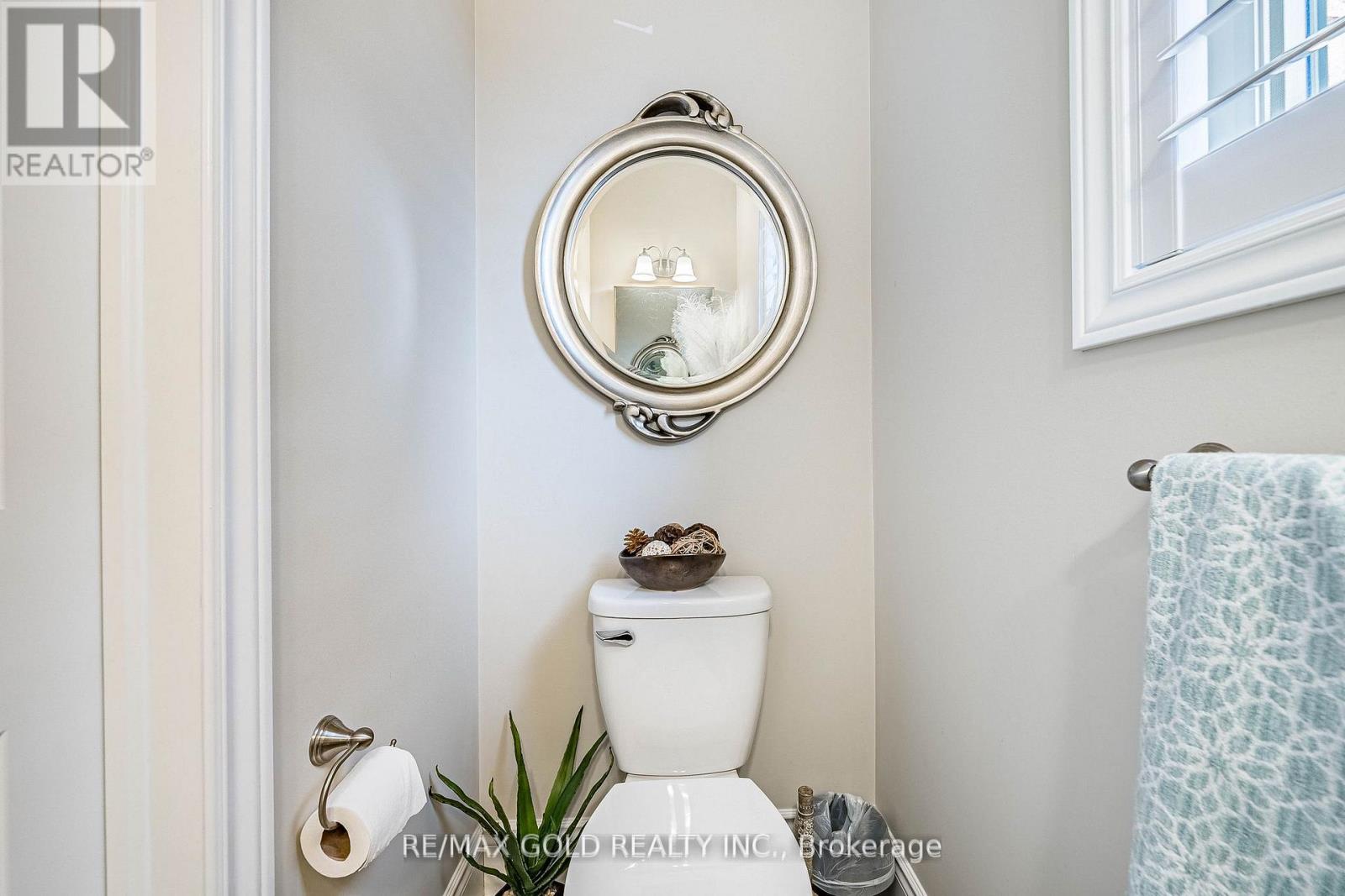 74 WALKER BOULEVARD - 24