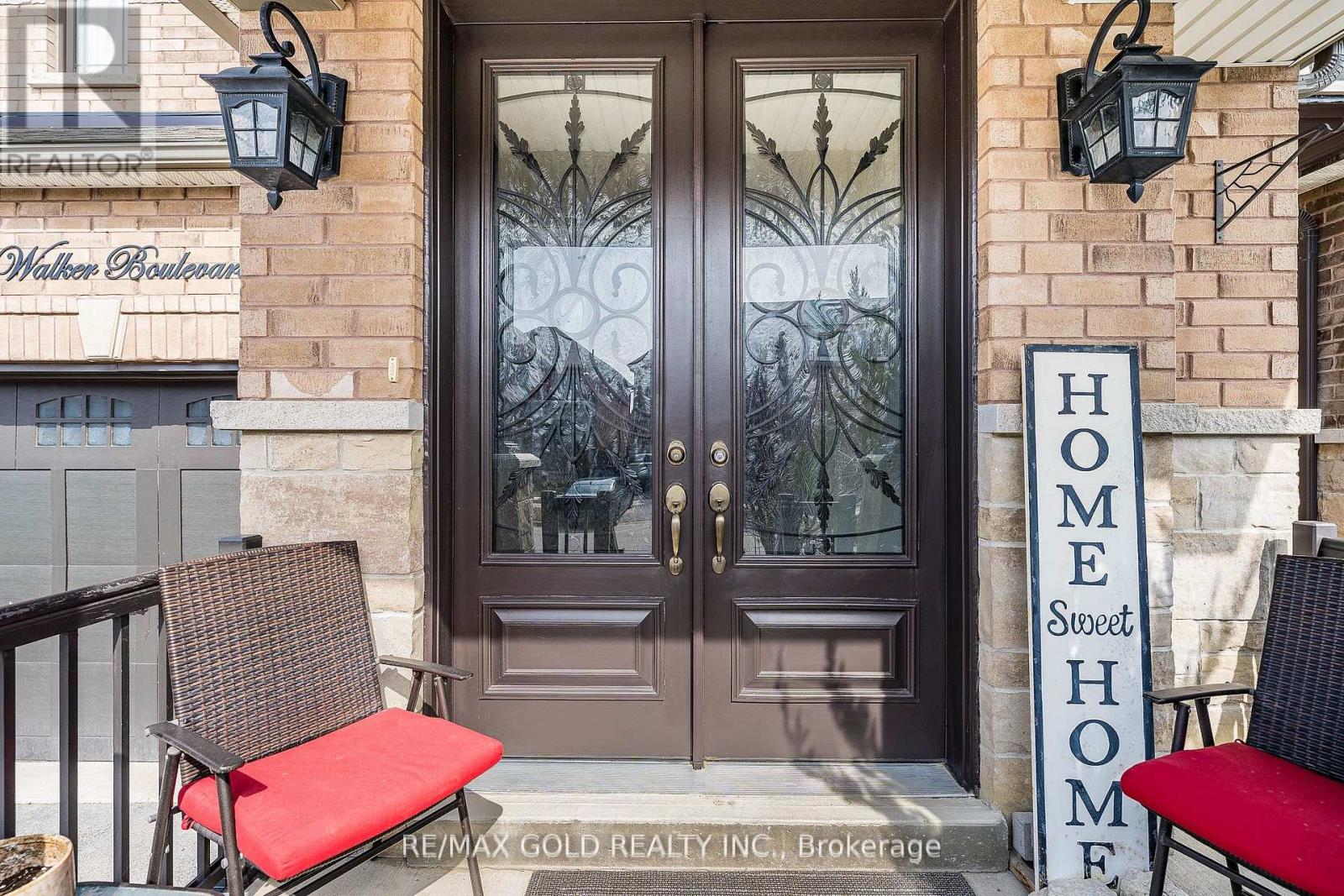 74 WALKER BOULEVARD - 5