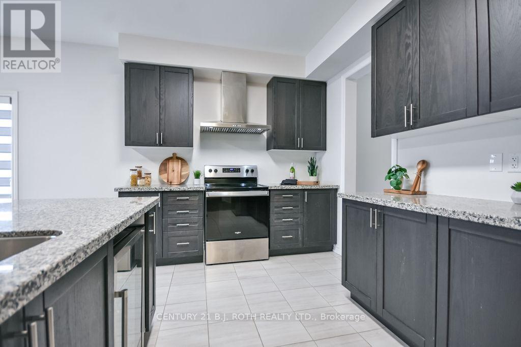 1521 BRODERICK STREET - 13