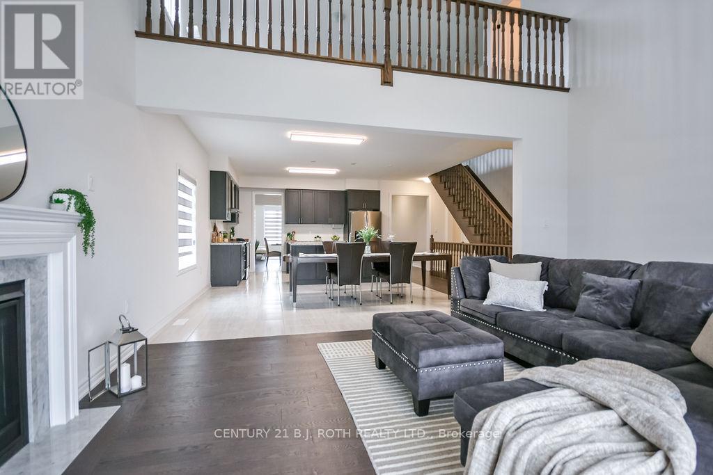 1521 BRODERICK STREET - 16