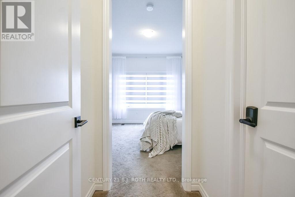 1521 BRODERICK STREET - 20