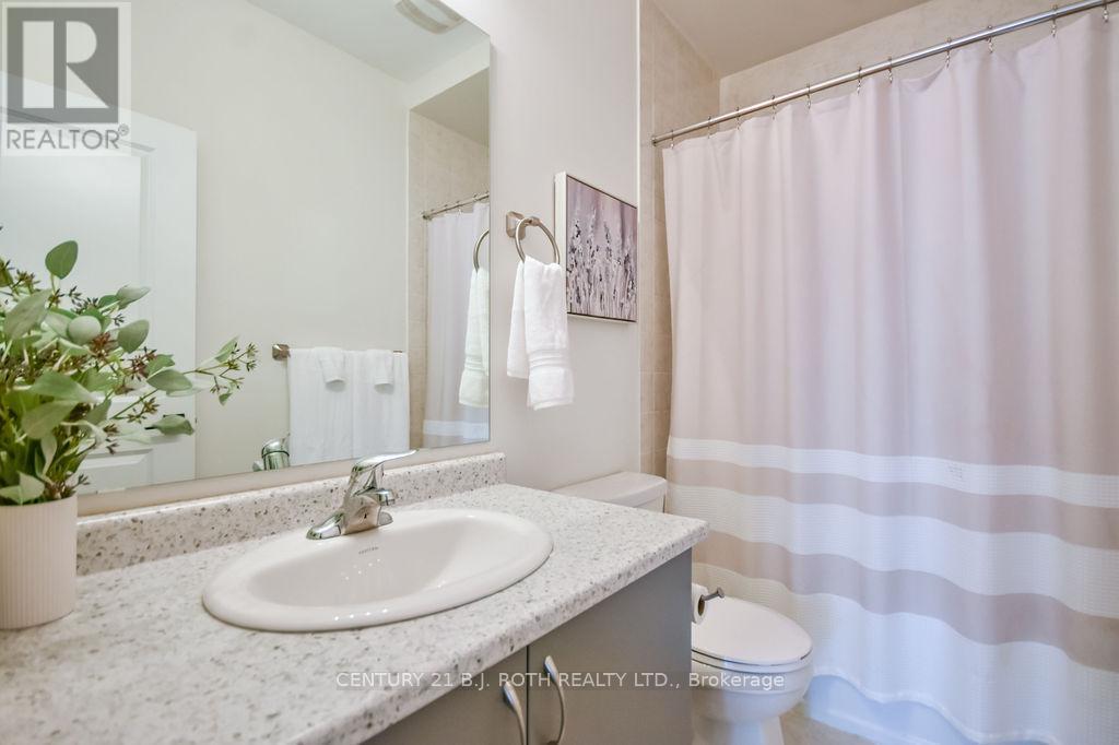 1521 BRODERICK STREET - 27