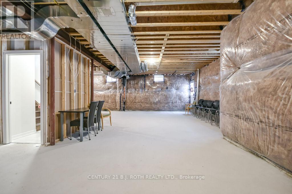 1521 BRODERICK STREET - 38