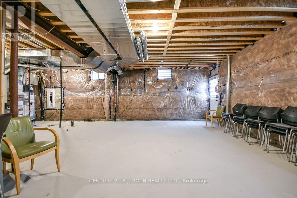 1521 BRODERICK STREET - 39