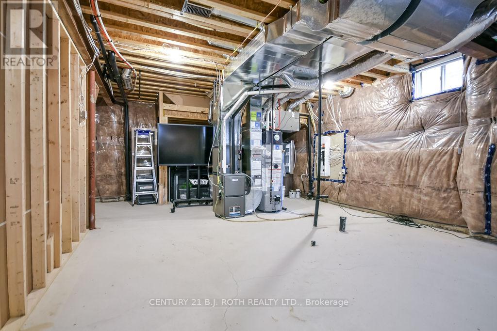1521 BRODERICK STREET - 41