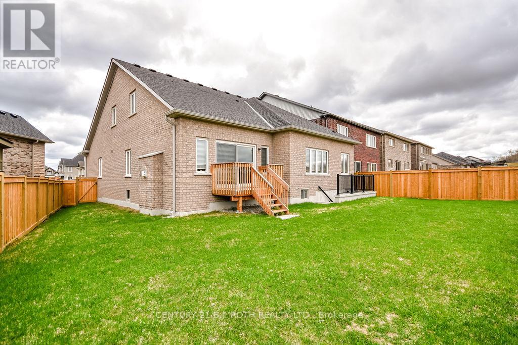 1521 BRODERICK STREET - 43