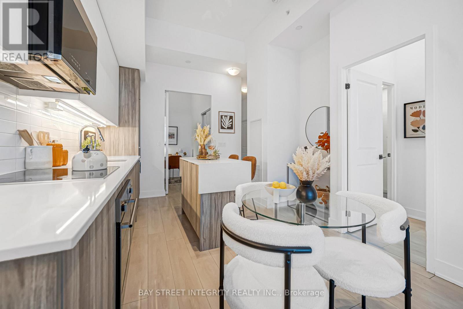 #326 2485 TAUNTON ROAD - 22
