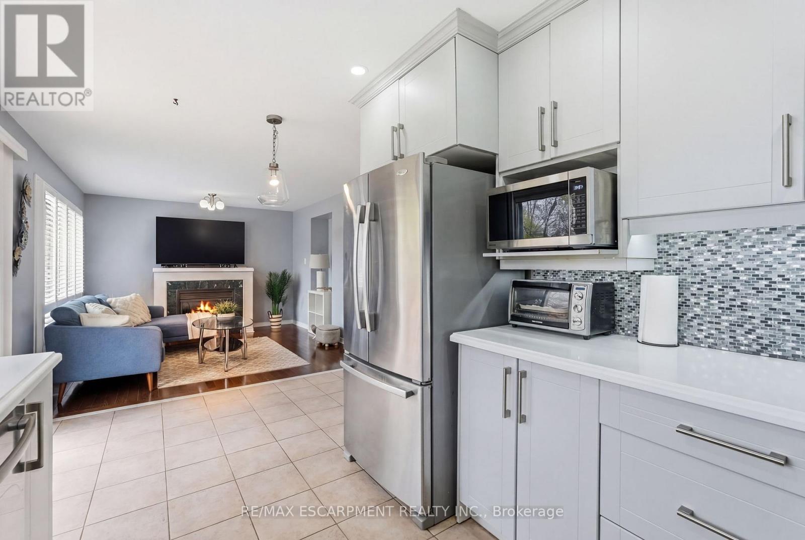 5010 BUNTON CRESCENT - 16