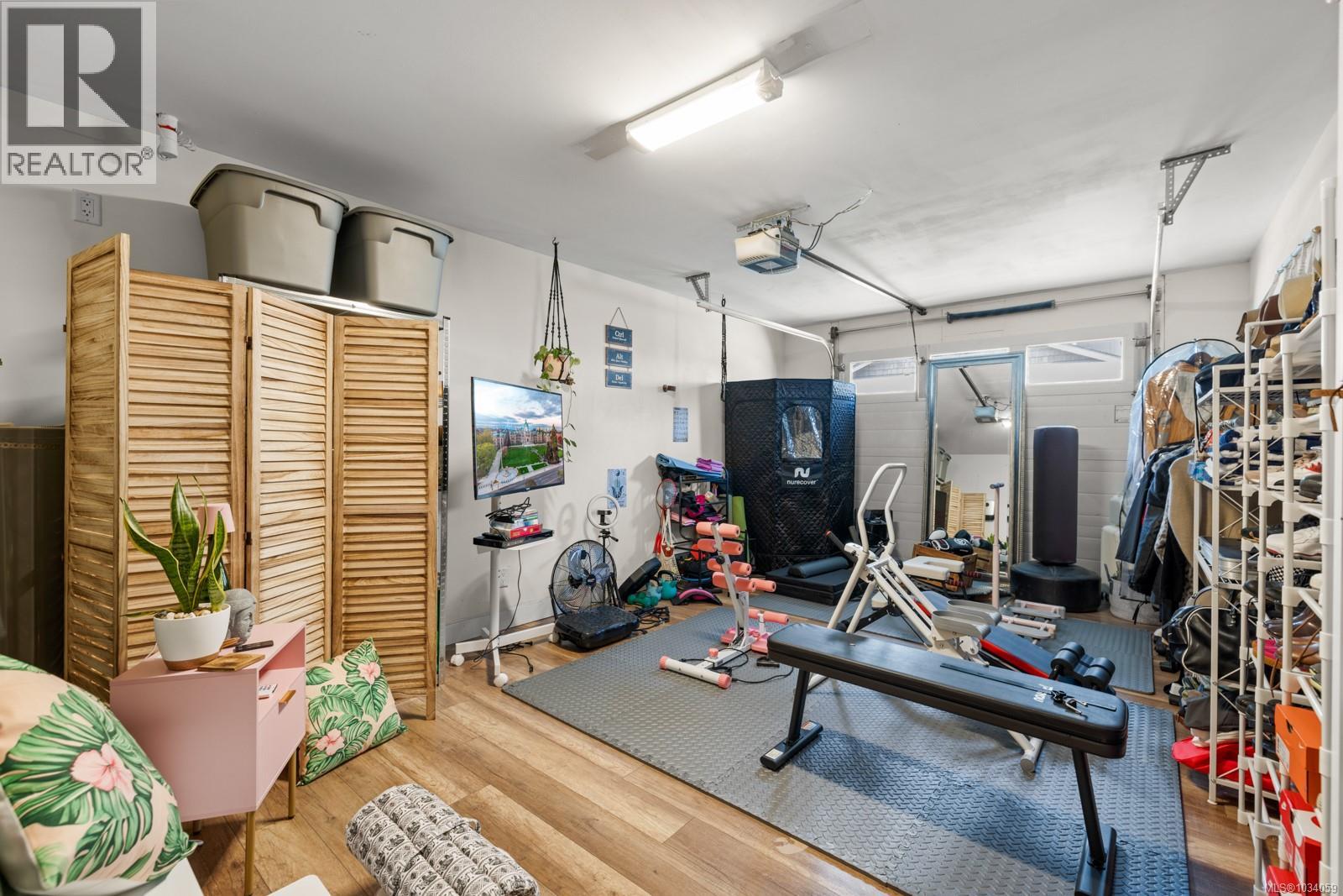 3213 Ernhill Pl - 23