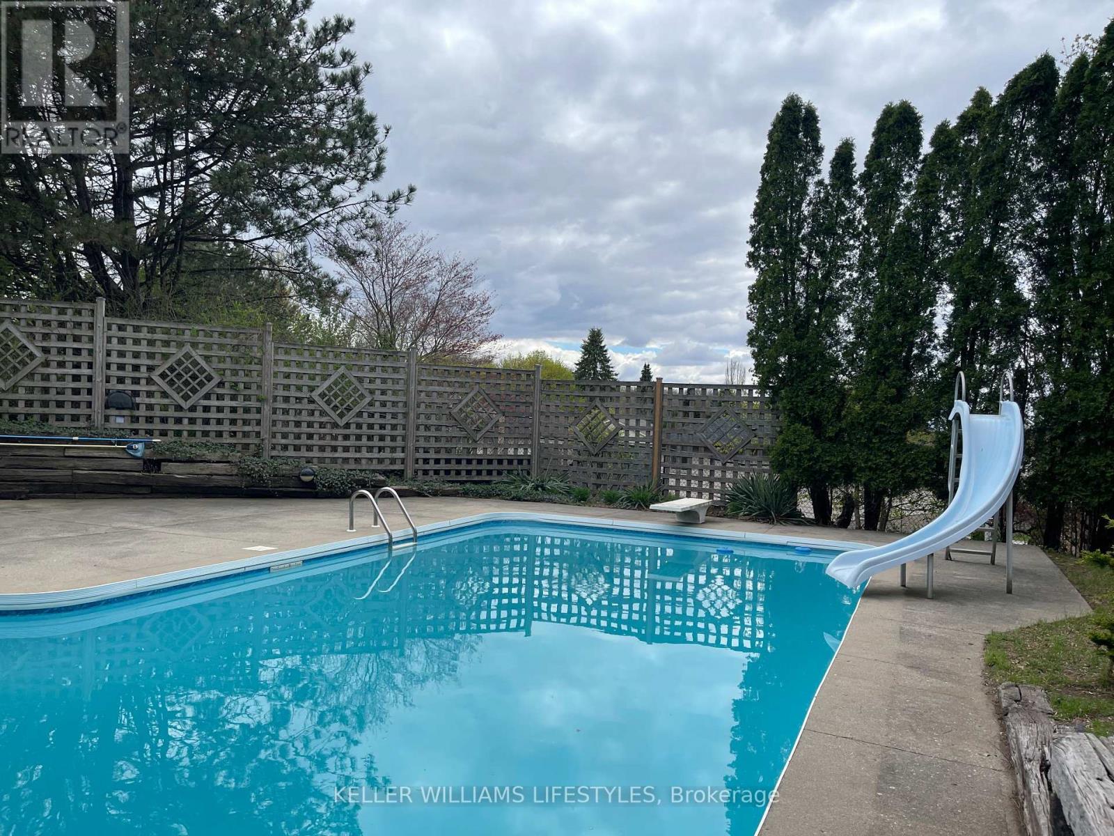 62 FOURWINDS ROAD - 44
