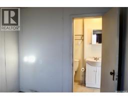 4pc Bathroom - 106 Garry Street, Rocanville, SK S0A3L0 Photo 6