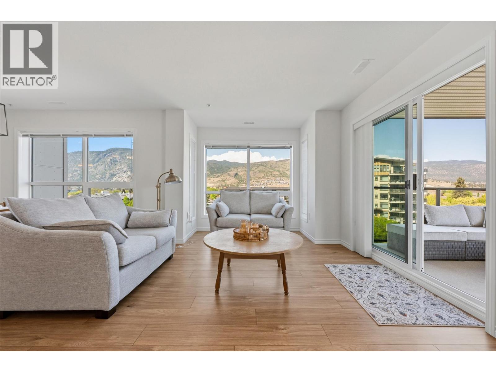 3346 Skaha Lake Road Unit# 703, Penticton