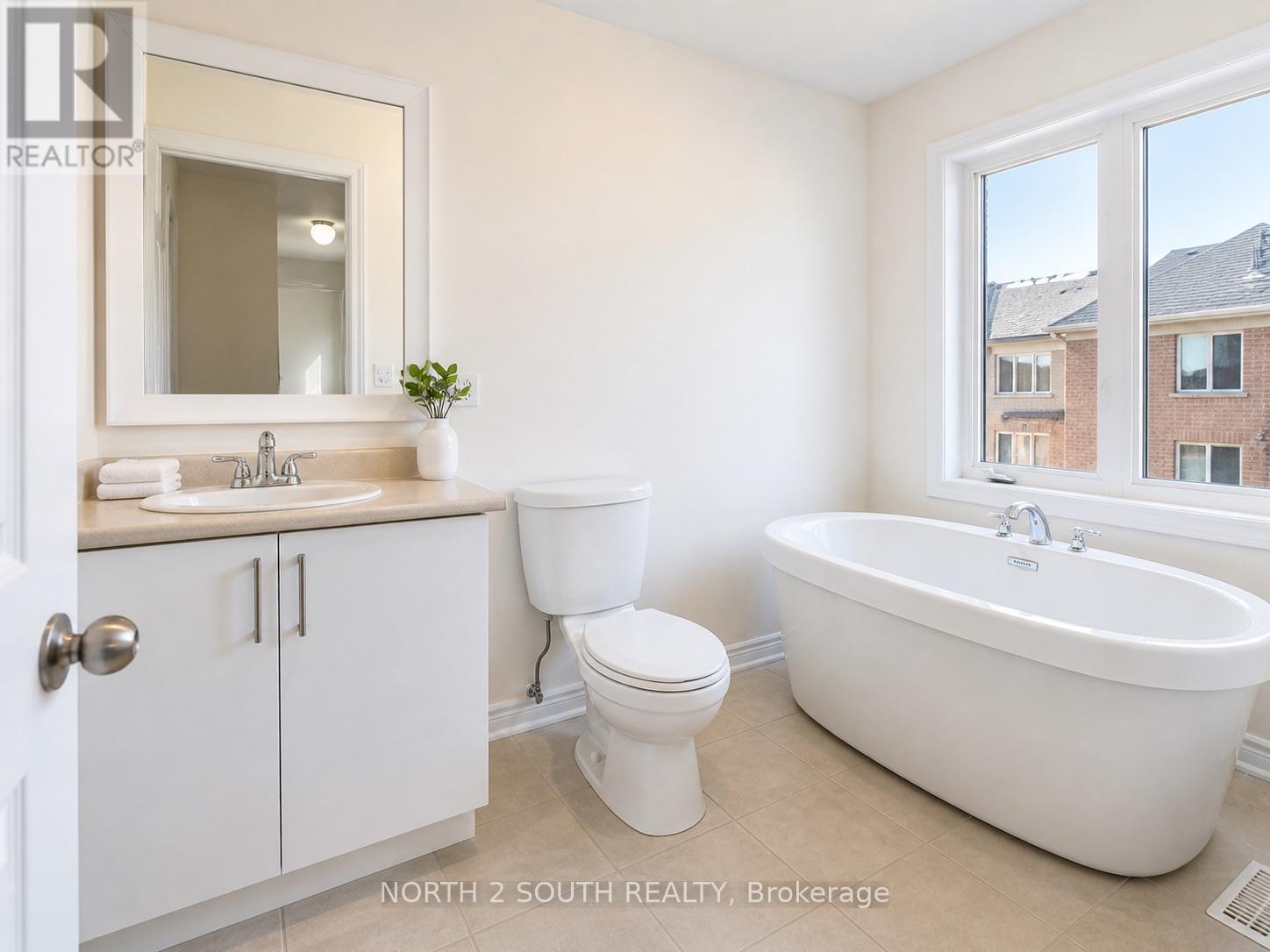 15 GOWER DRIVE - 7