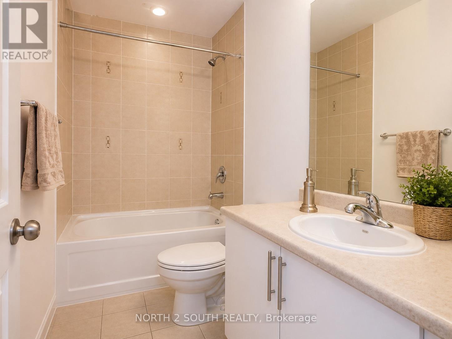 15 GOWER DRIVE - 8