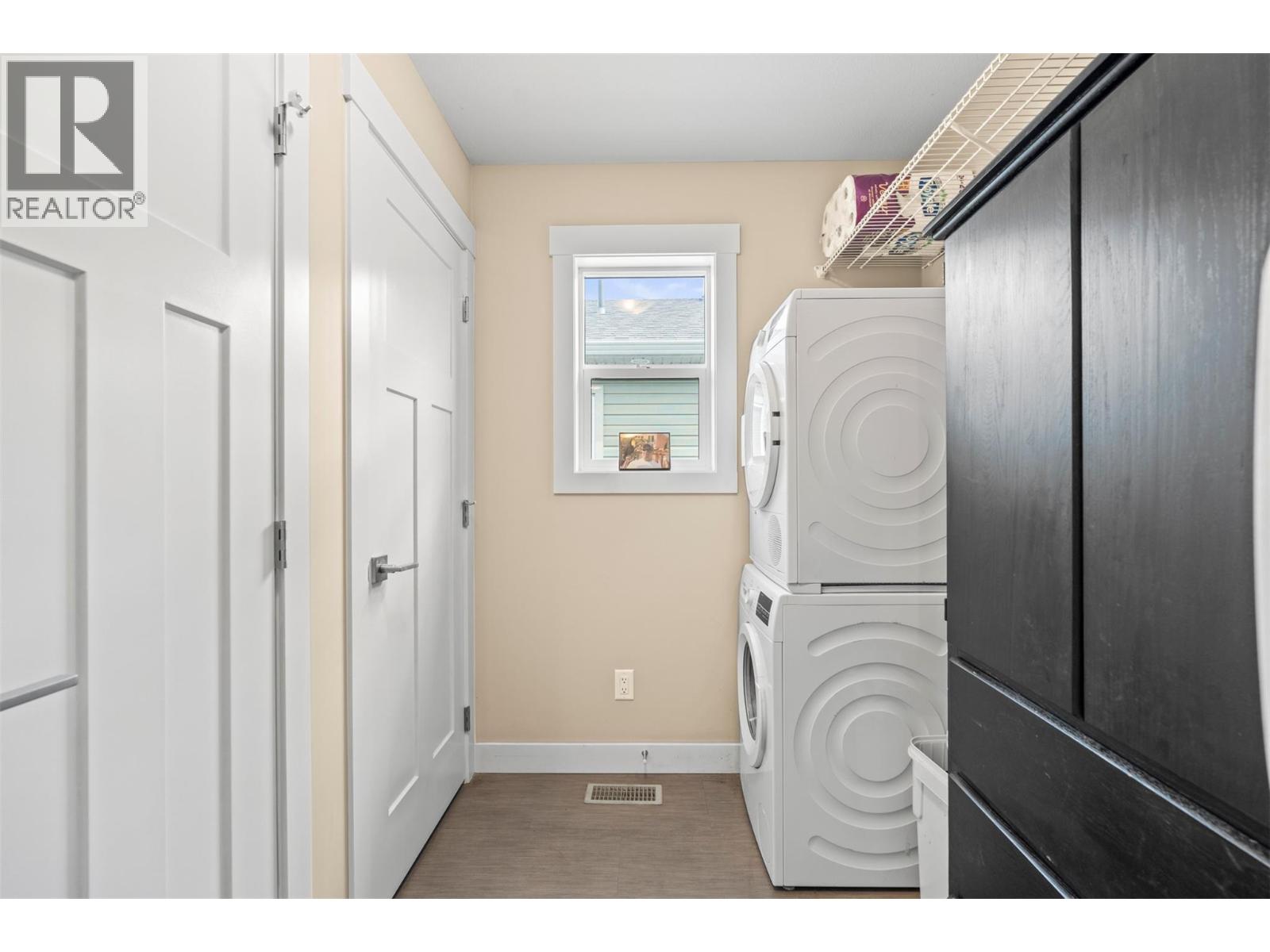 #55 2100 55 Avenue - 26