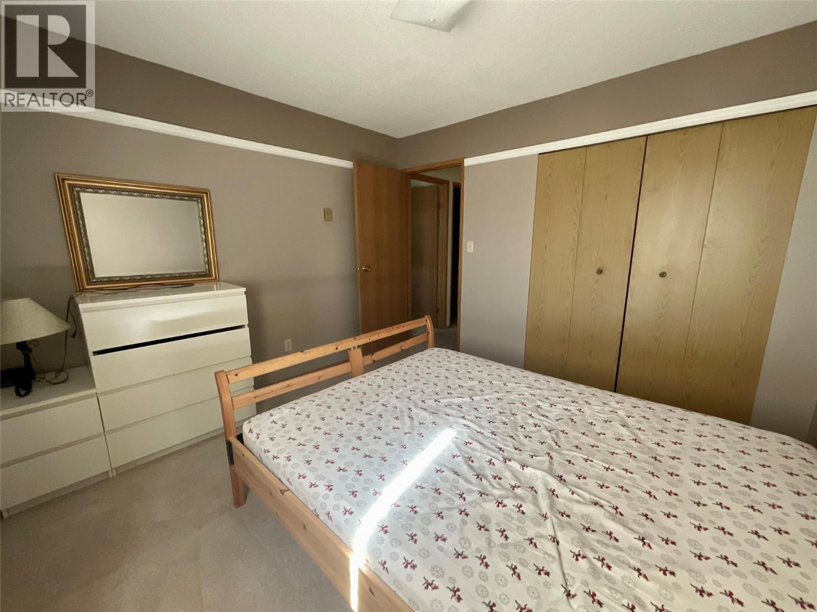 #211 320 Northgate - 9