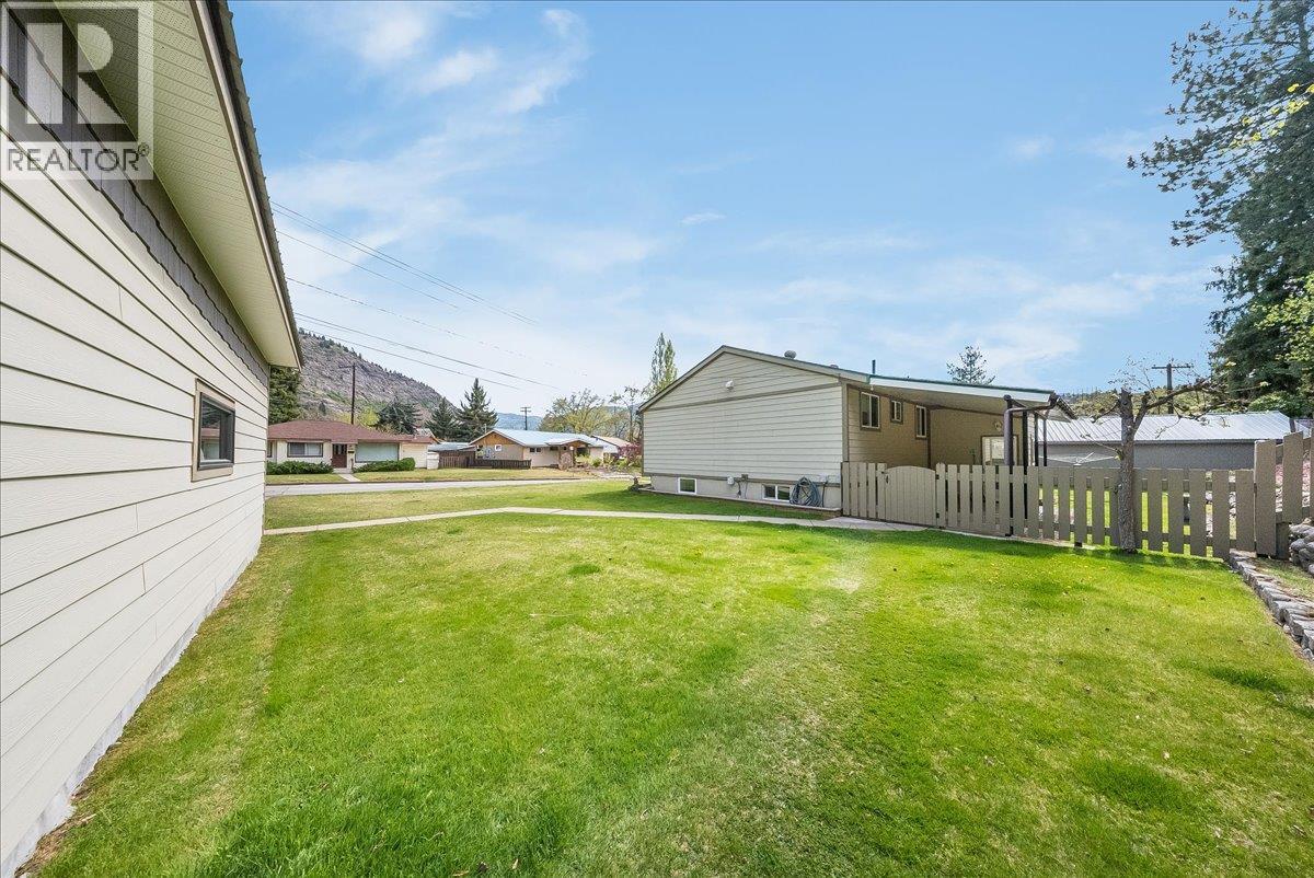 1107 Marianna Crescent - 37