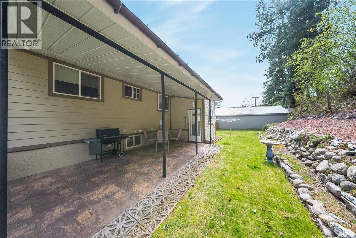 1107 Marianna Crescent, Trail