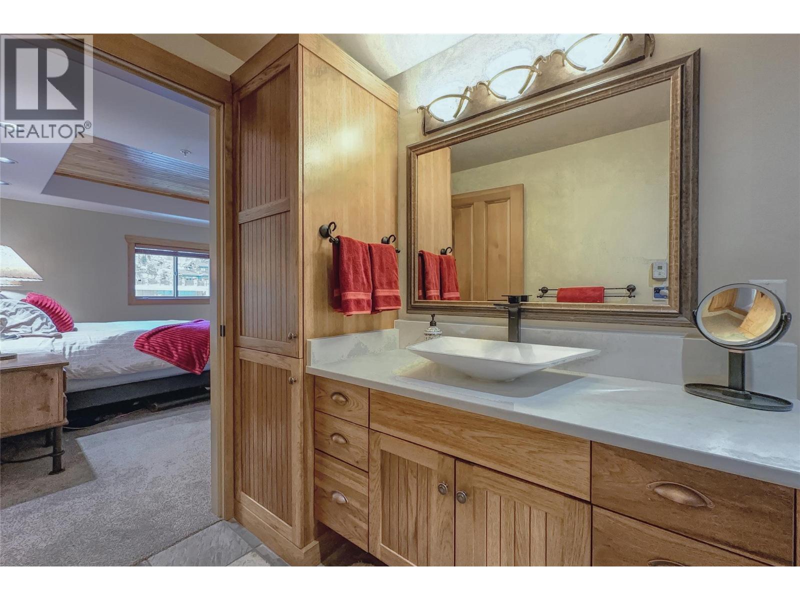 250 Feathertop Way Unit# 409, Kelowna