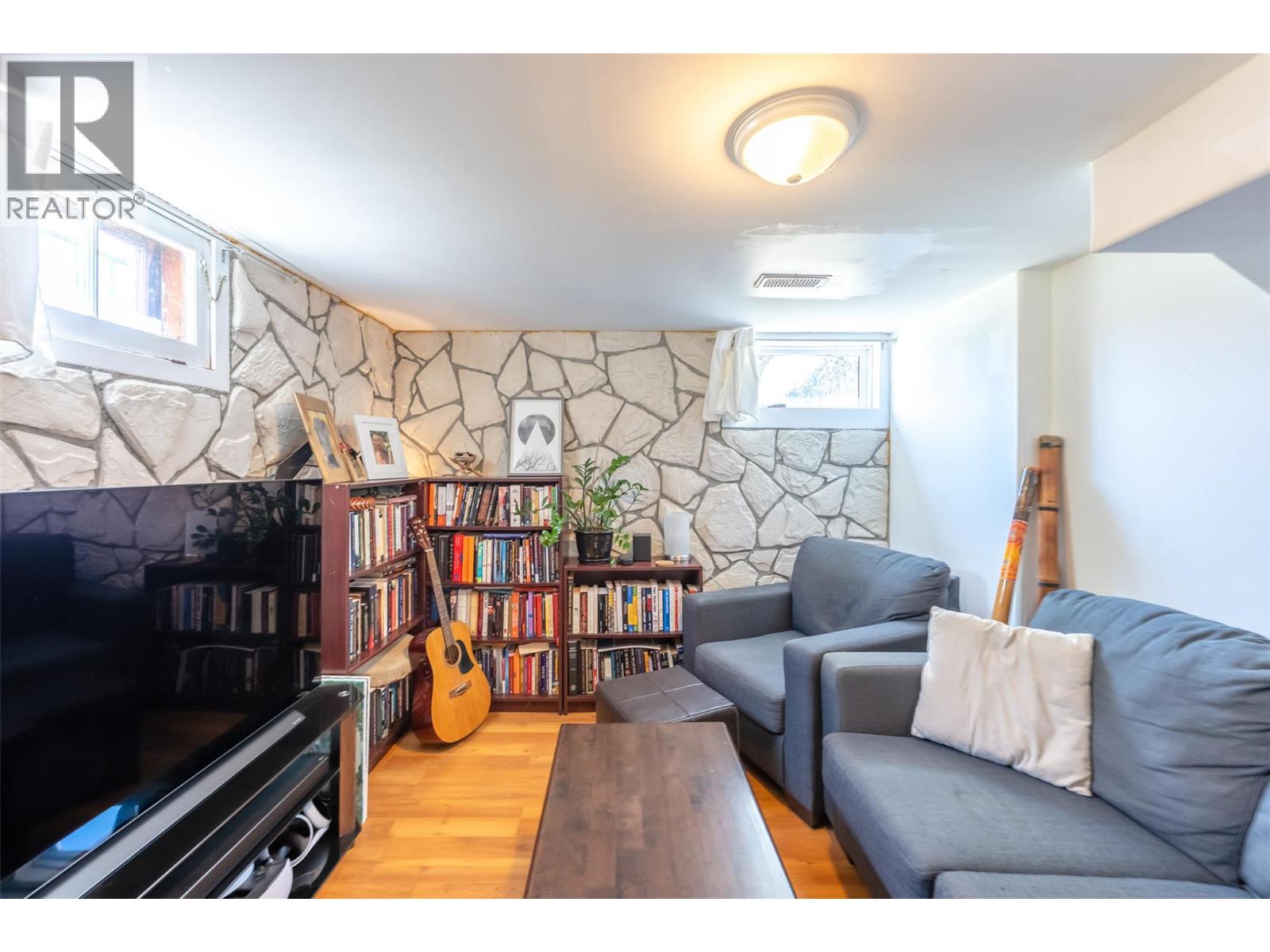 591 Gahan Avenue, Penticton