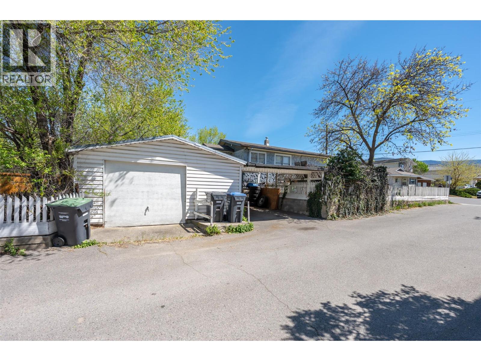591 Gahan Avenue, Penticton