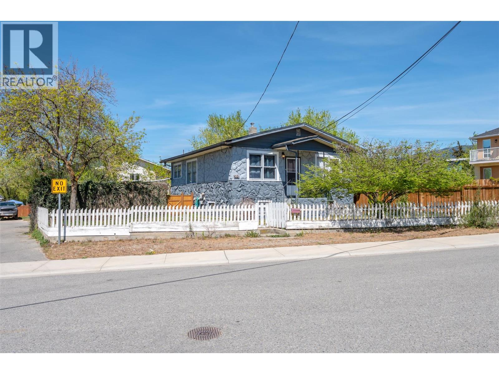 591 Gahan Avenue, Penticton