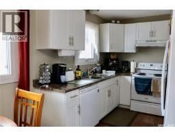 Den - 105 Garry Street, Rocanville, SK S0G3N0 Photo 7
