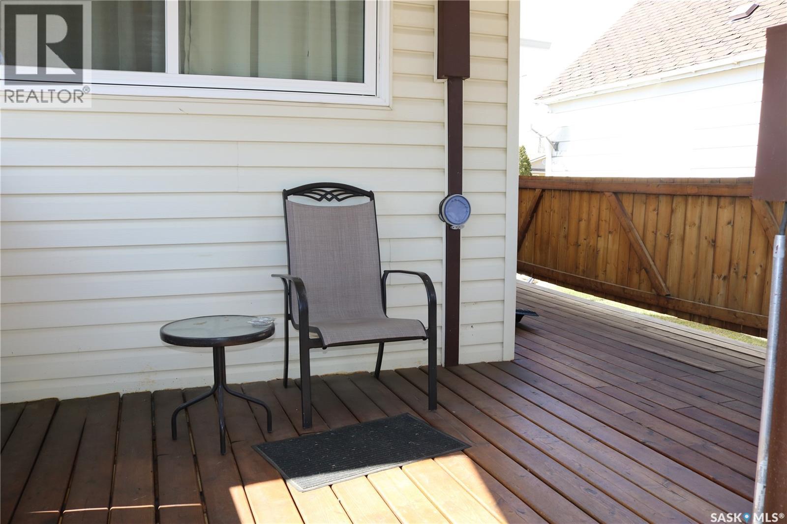 105 Garry STREET - 34