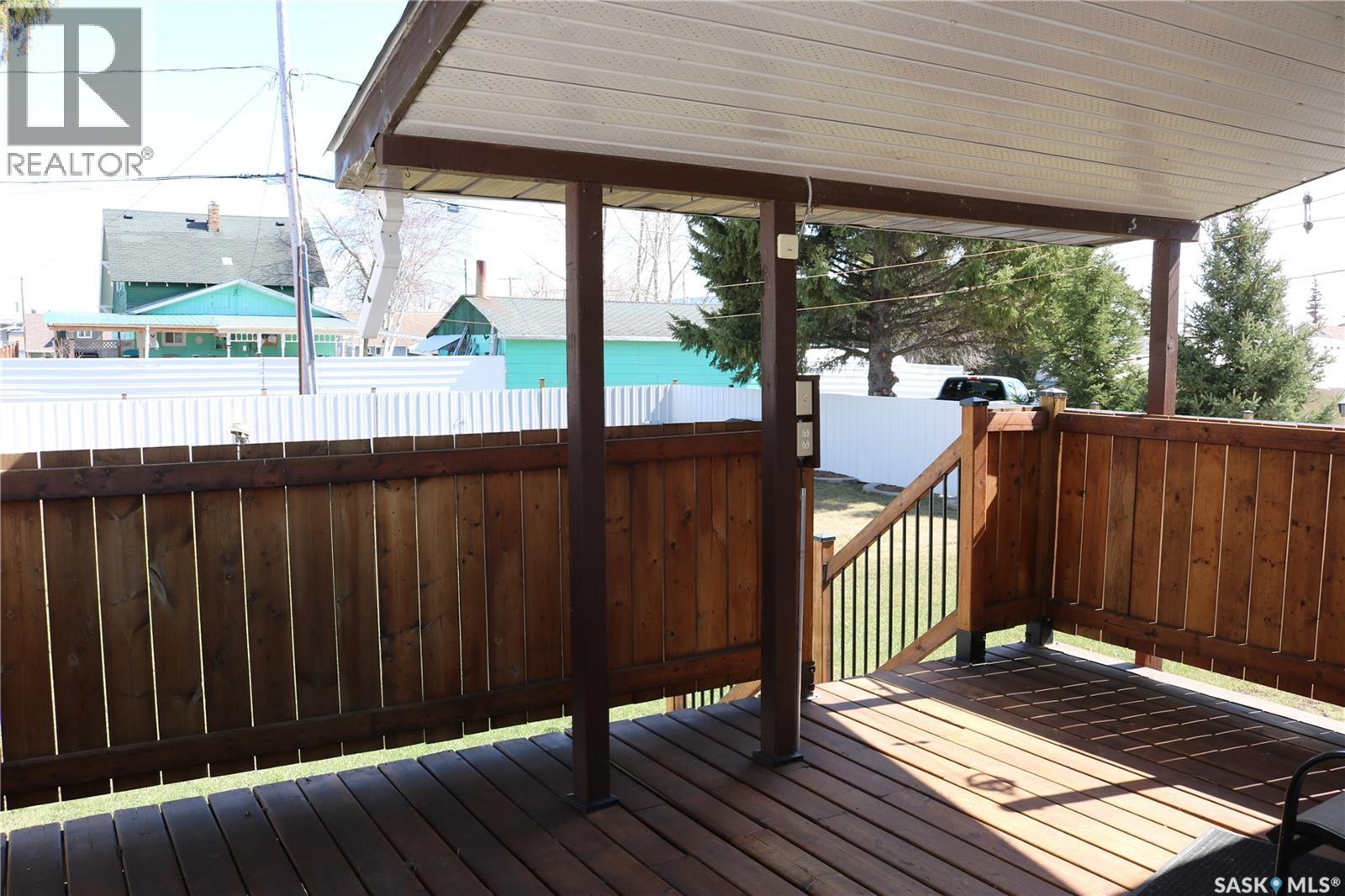 105 Garry STREET - 32