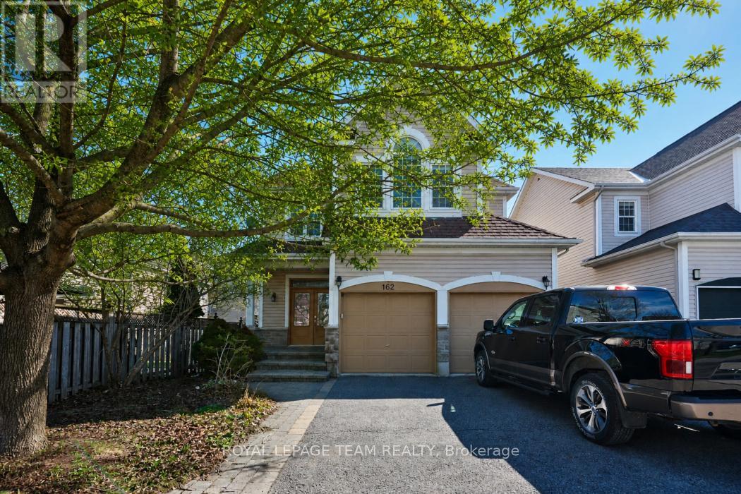 162 REDCLIFF AVENUE - 1