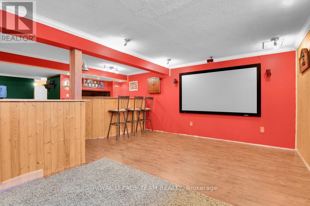 162 REDCLIFF AVENUE - 26