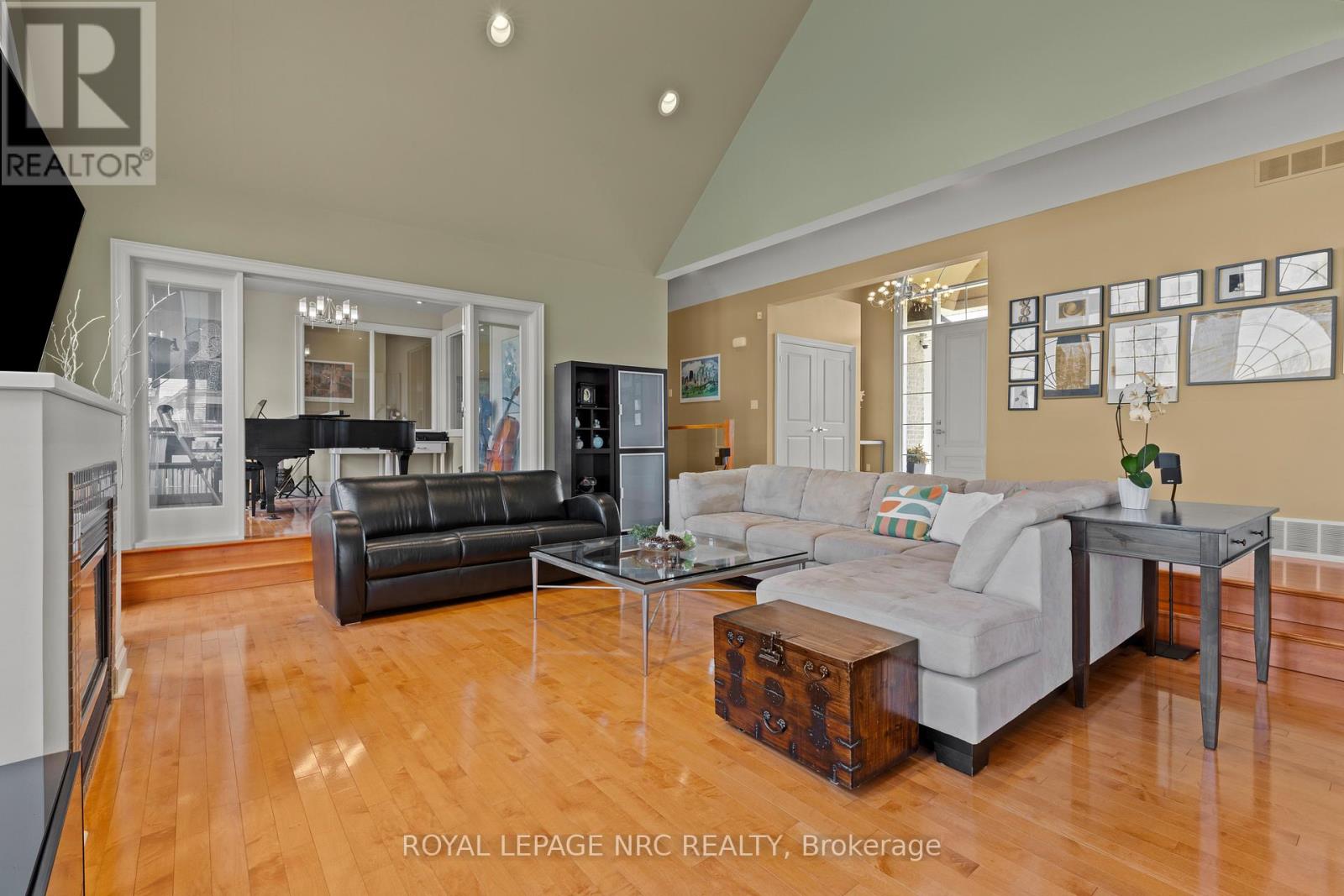 2615 MILLER ROAD - 12