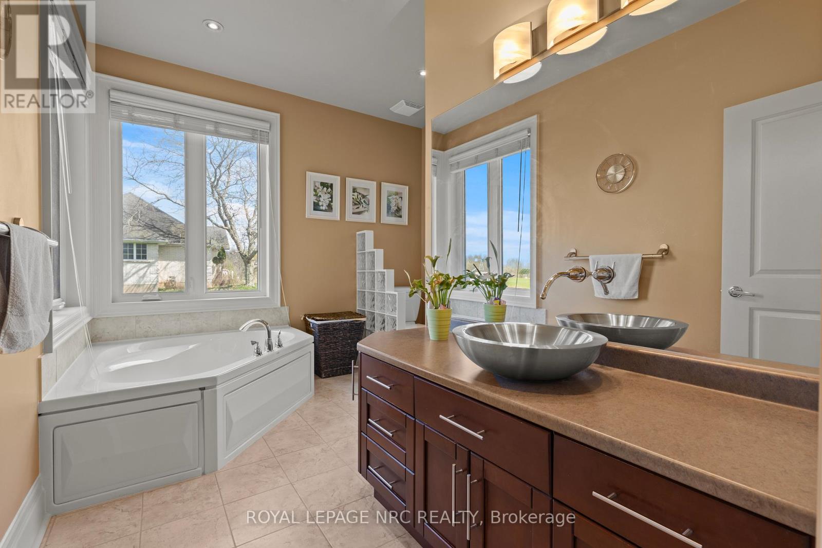 2615 MILLER ROAD - 25