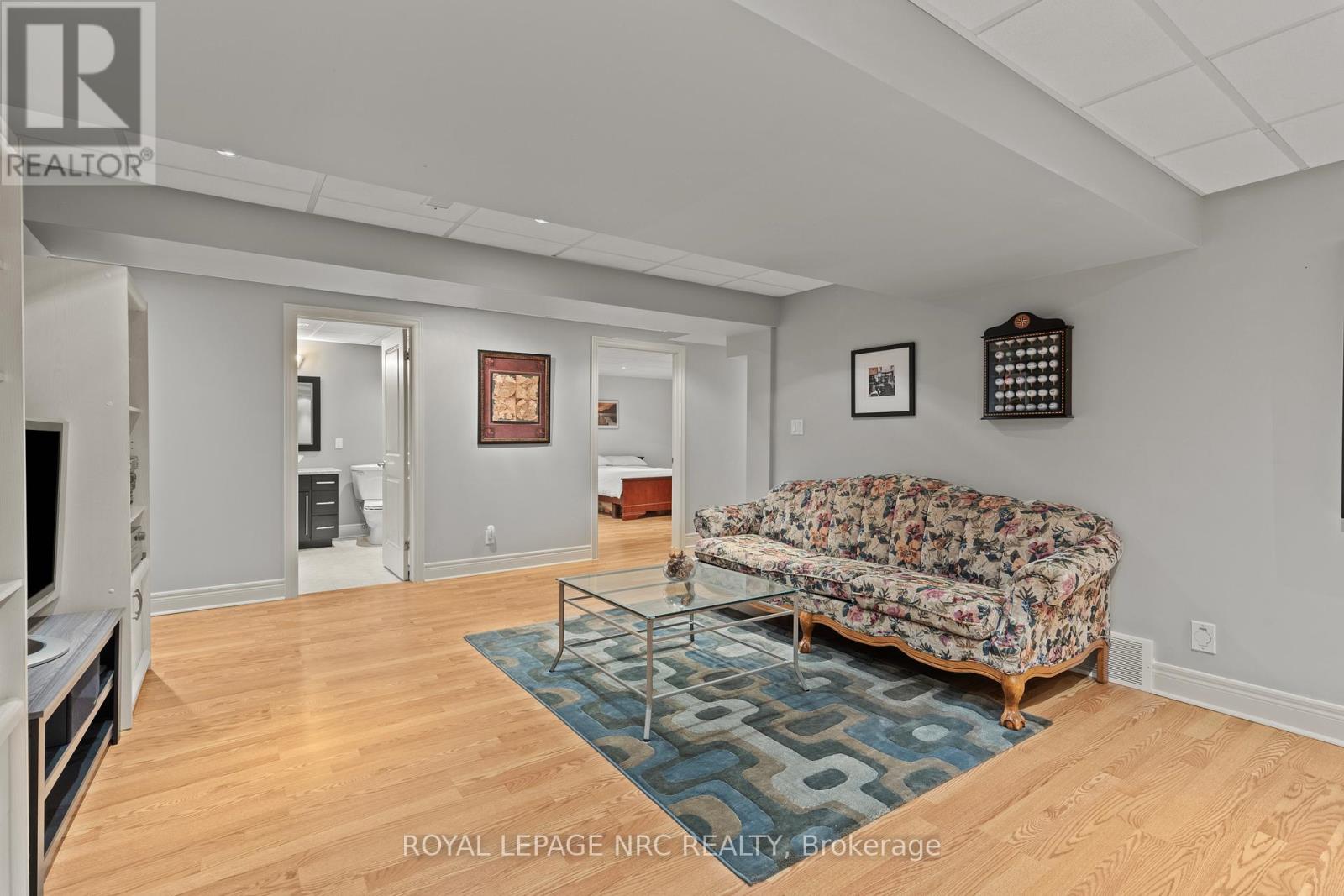 2615 MILLER ROAD - 32