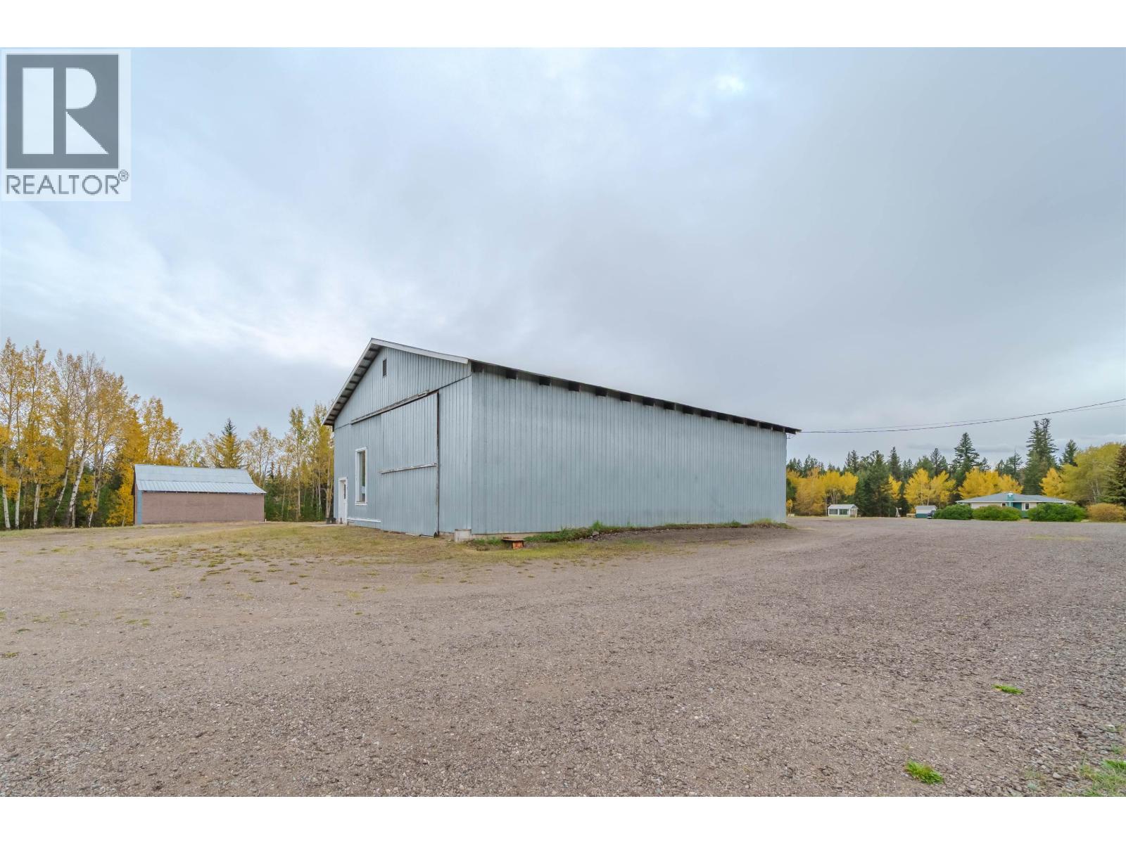 1208 CARIBOO 97 HIGHWAY - 2