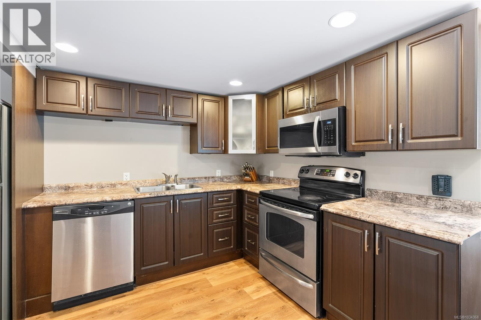 167 Little Eldon Pl - 39