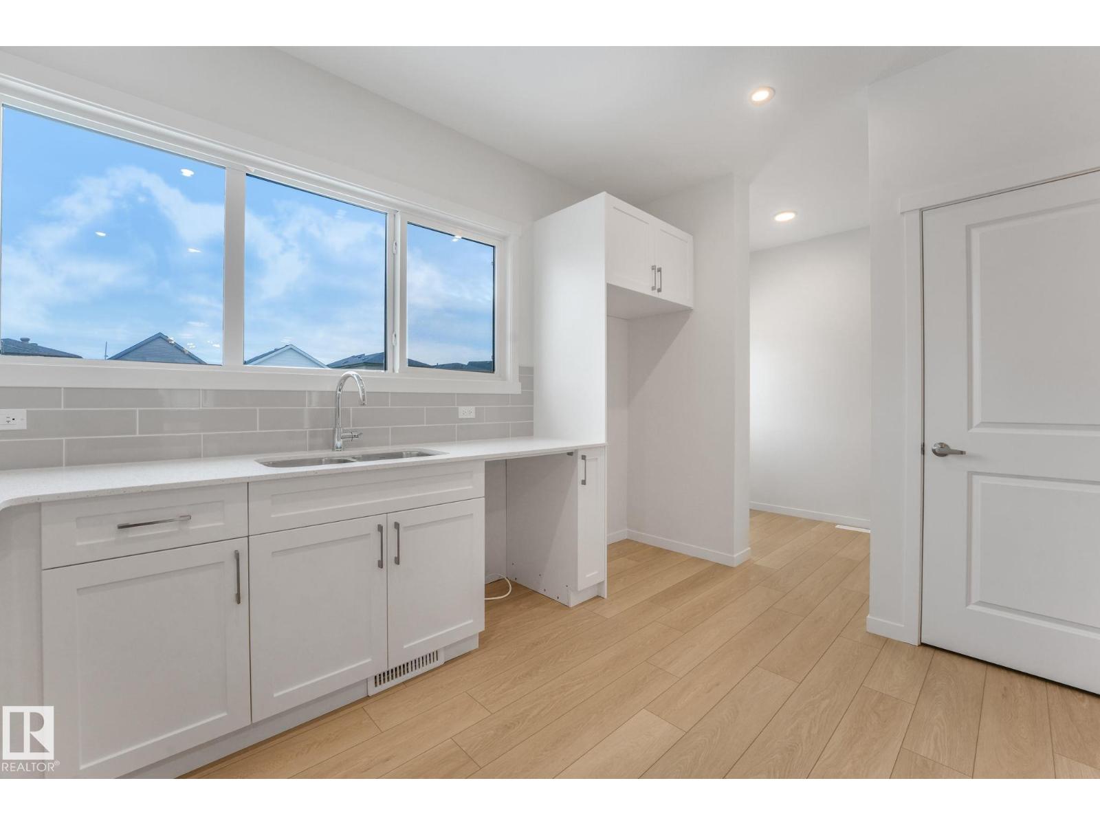 17319 6 ST NE - 14