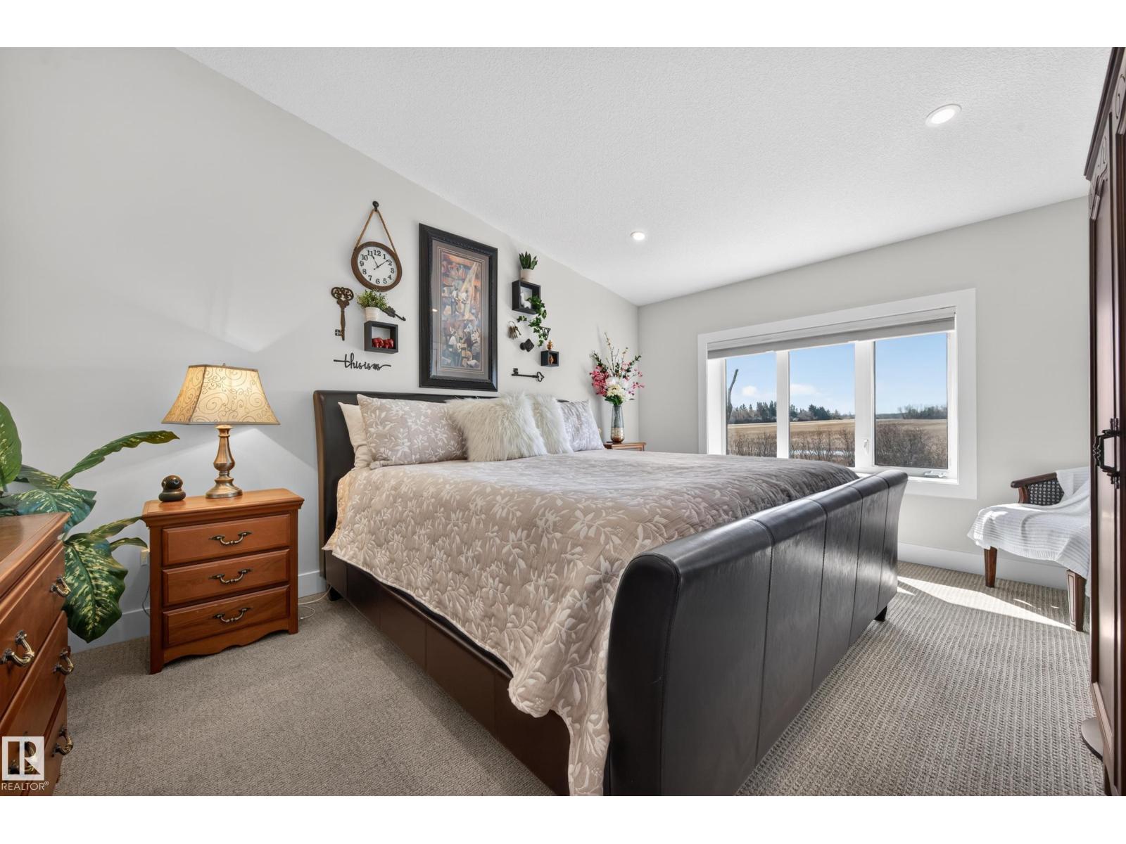 54530 RGE ROAD 215, Rural Strathcona County