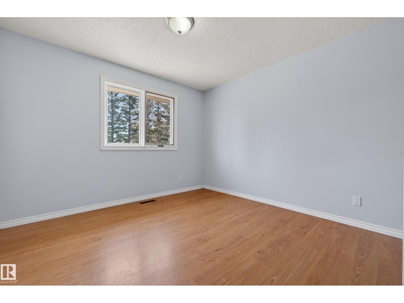 54530 RGE ROAD 215, Rural Strathcona County