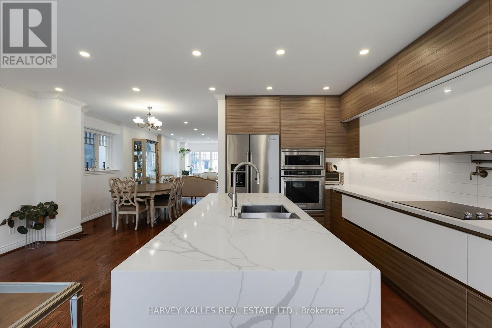 204 BROOKE AVENUE - 16
