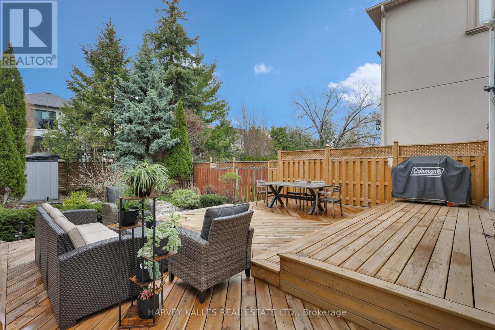 204 BROOKE AVENUE - 24